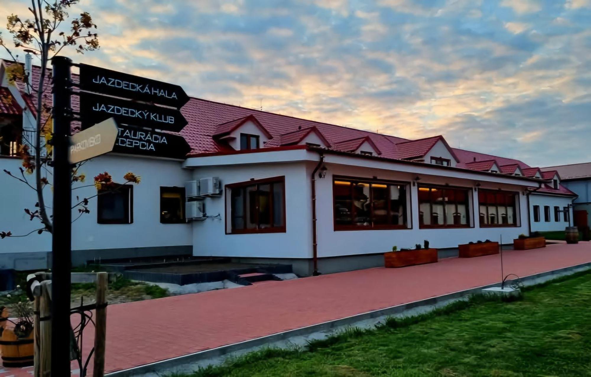 Terra Penzion Jasova Zewnętrze zdjęcie